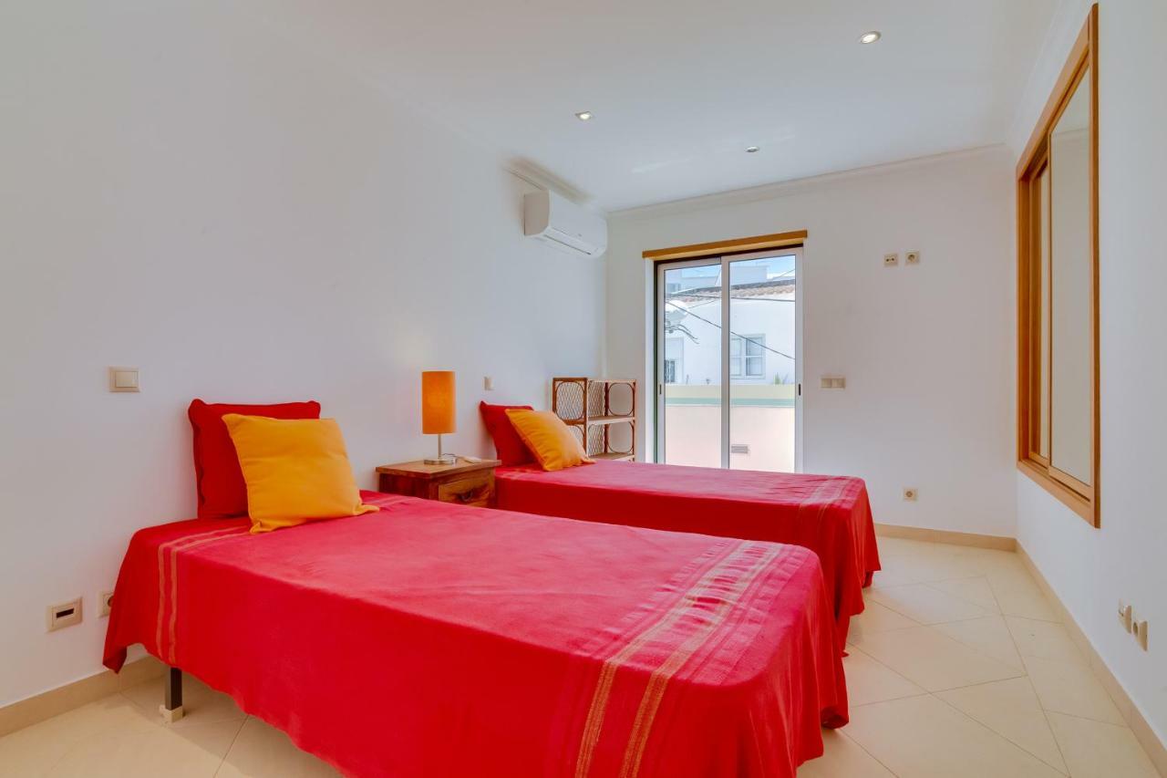 Casa Luz - *